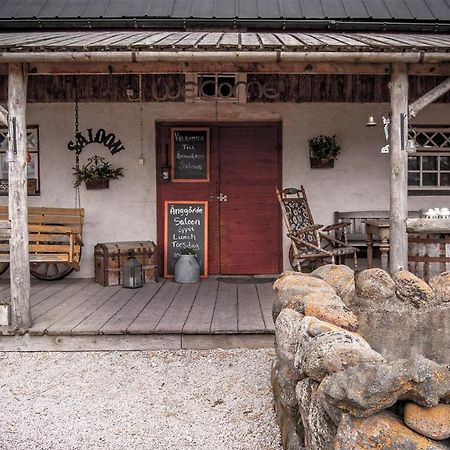 Aenggarde B&B Huse Exterior foto